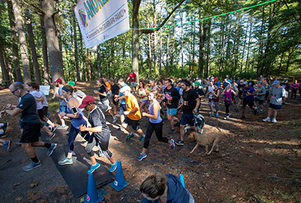 racers running during the Andrej 5K race